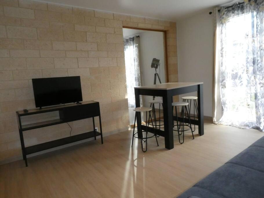 Manava Apartment Claveyson Luaran gambar